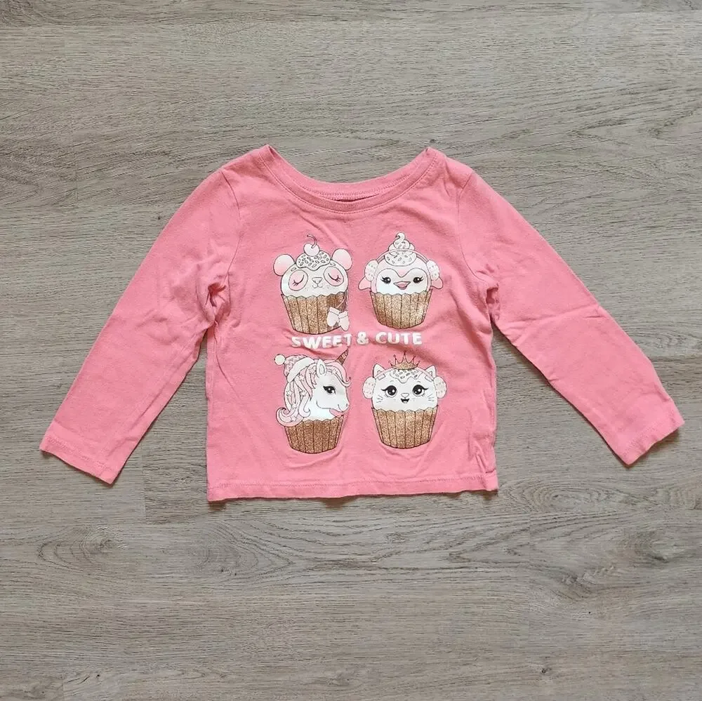 The Children's Place Girl's Long Sleeve Pullover Cupcake Graphic Tee Size 2T